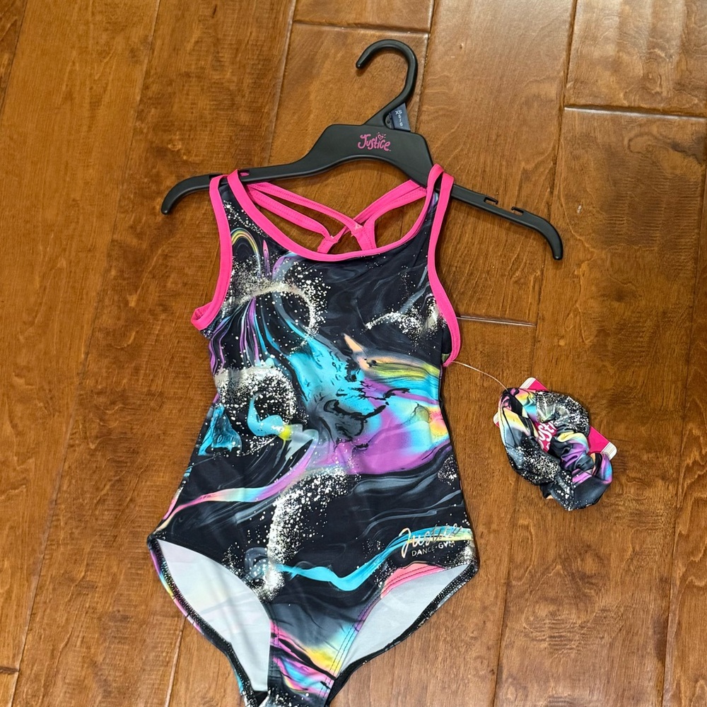 NWT size XSmall 5/6 Black and Colorful Swirl Leotard with Scrunchie